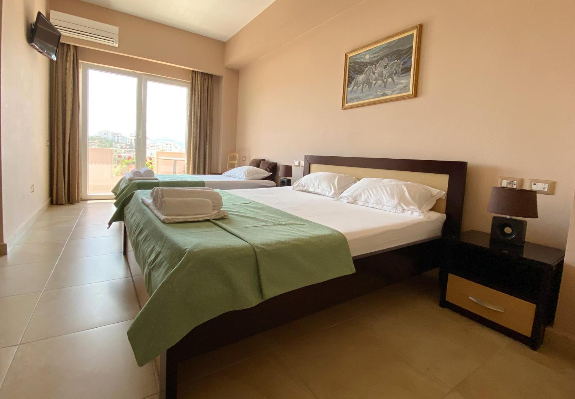 Aparthotel Paja Ksamil Exterior photo